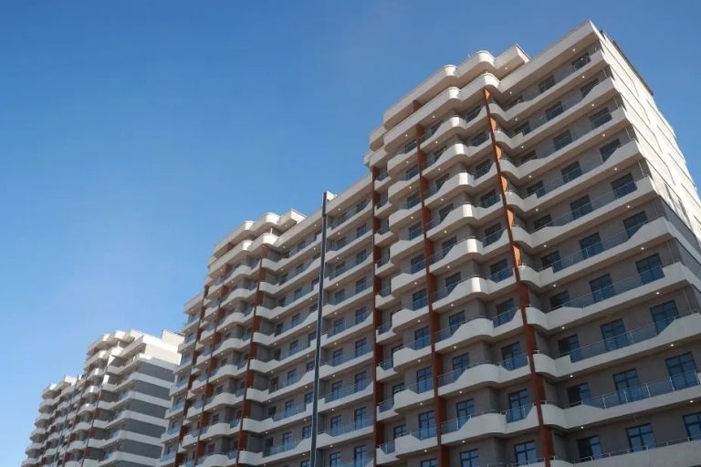 2-комн. квартира, 68.9 м², 7/13 этаж