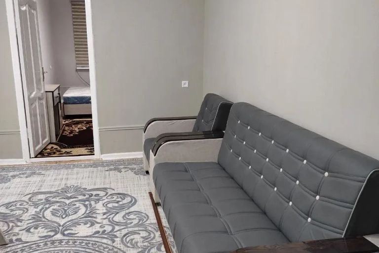 2-комн. квартира, 54 м², 4/4 этаж