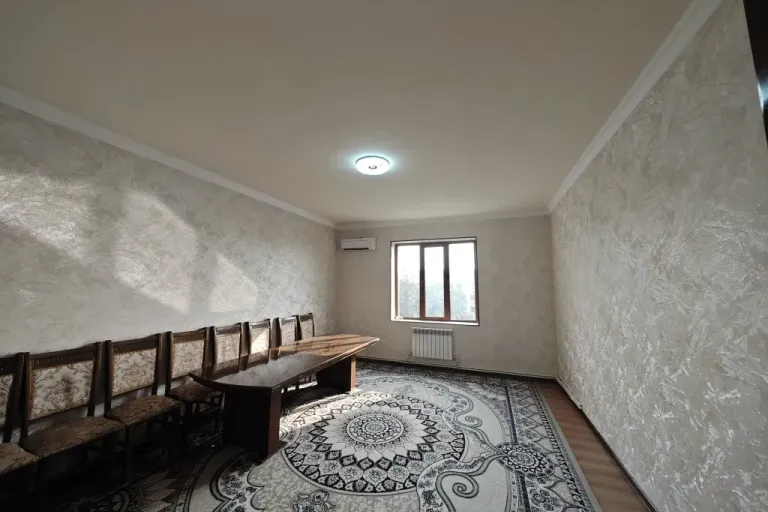 Сотувда 2 хонали квартира, 74 м²