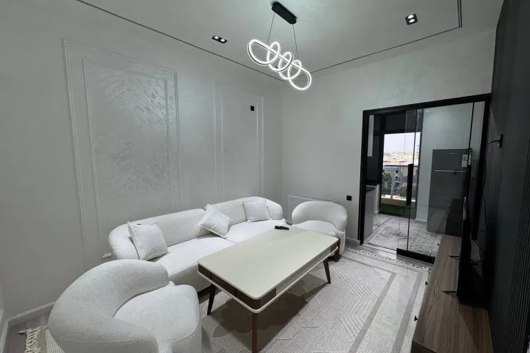 Сотувда 3 хонали квартира, 69 м²