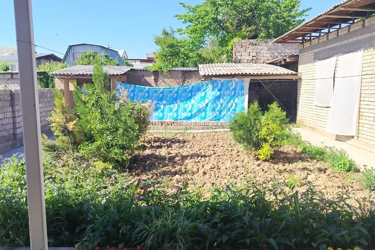 В продаже земля, 4 сот.