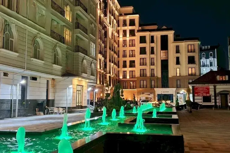 Via Port