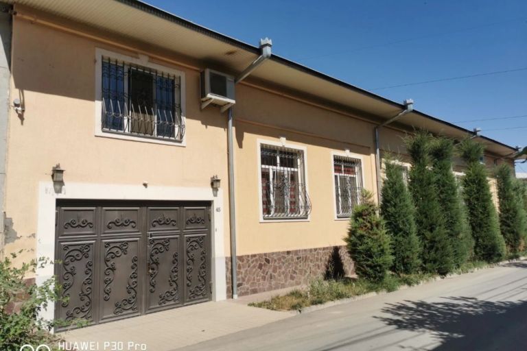 В продаже дом, 500 м², 2 этажа, 5 га