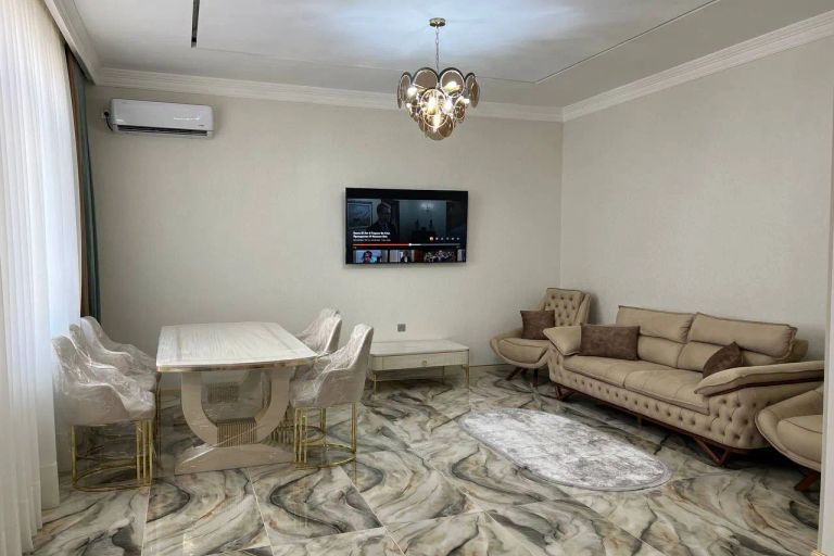 В продаже 5-комн. квартира, 166 м²