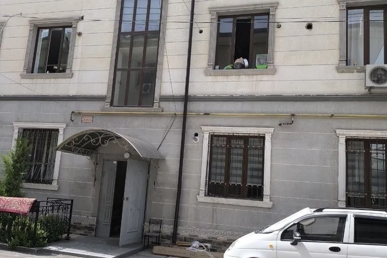 Сотувда 1 хонали квартира, 40 м²