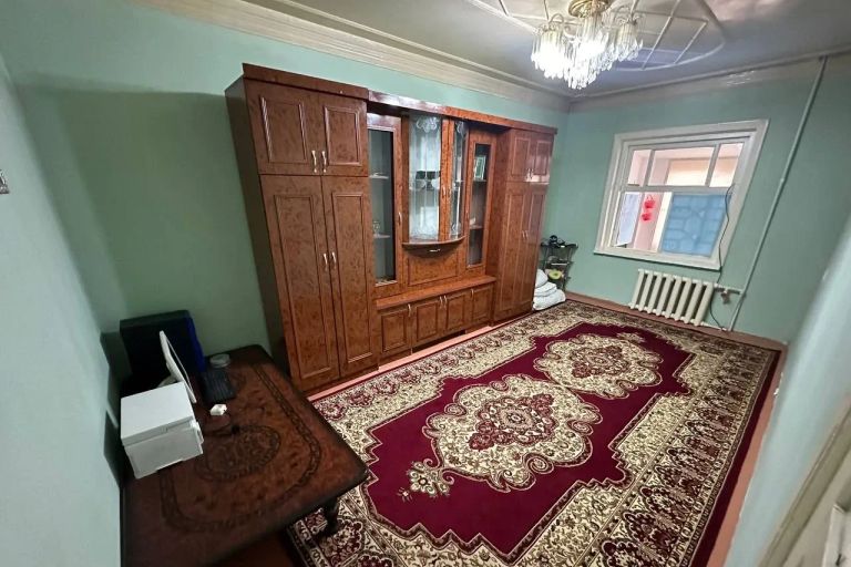 3-комн. квартира, 86 м², 1/4 этаж