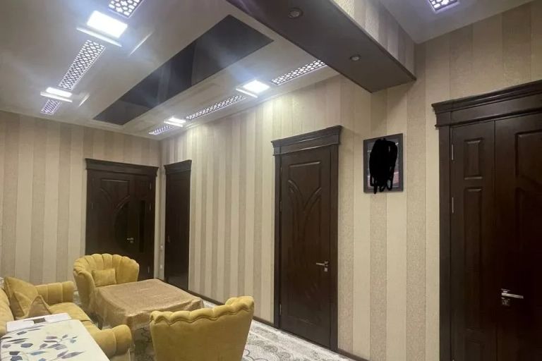 3-комн. квартира, 120 м², 2/3 этаж