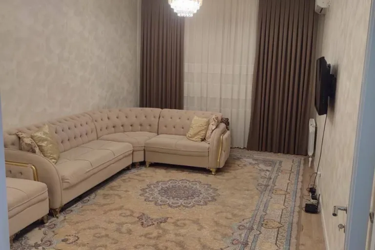 Сотувда 4 хонали квартира, 98 м²