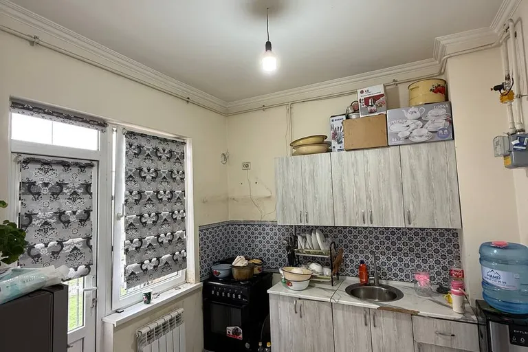 Сотувда 3 хонали квартира, 75 м²