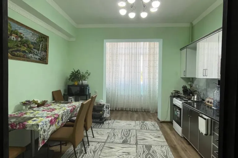 Сотувда 1 хонали квартира, 62.5 м²