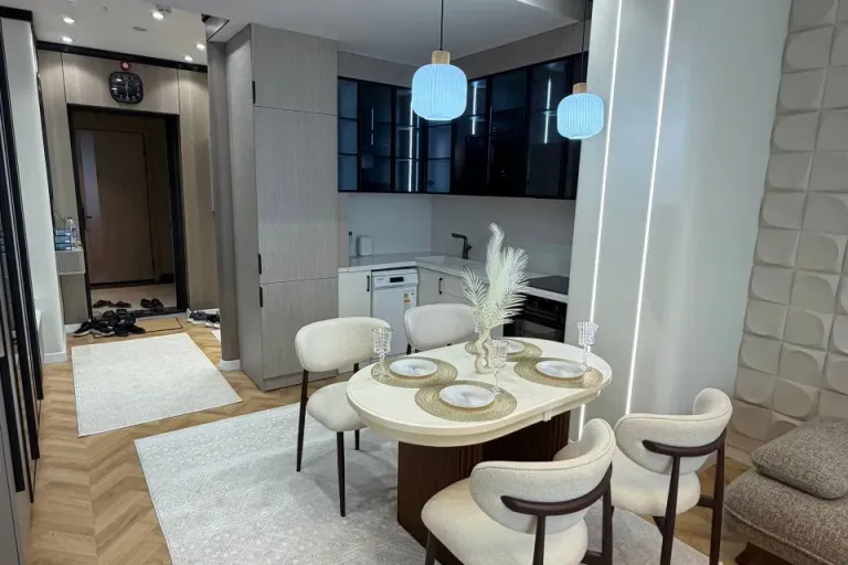 Сотувда 3 хонали квартира, 88 м²