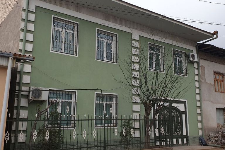 В продаже дом, 300 м², 2 этажа, 5 сот.