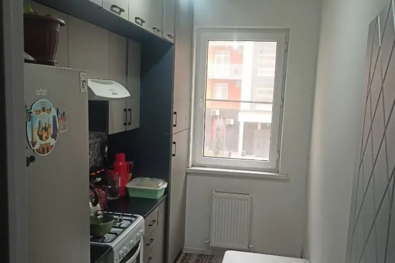 3-комн. квартира, 54 м², 2/9 этаж