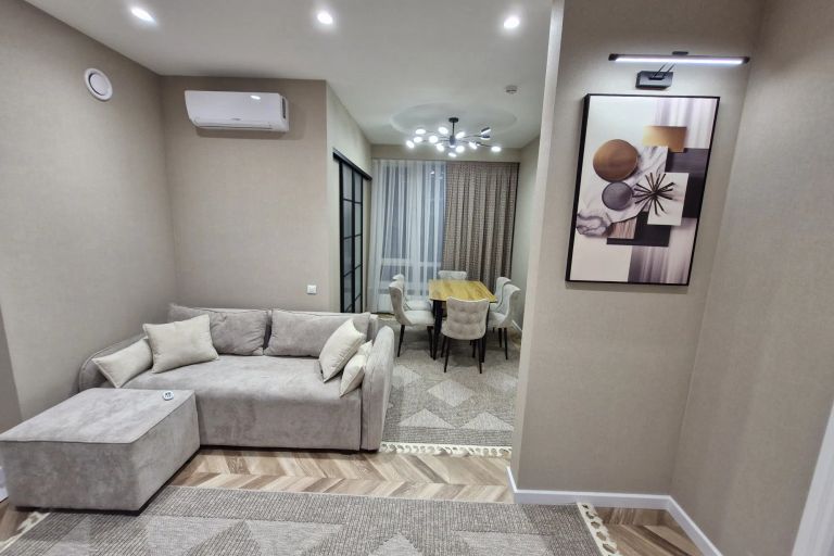 В продаже 3-комн. квартира, 55 м²