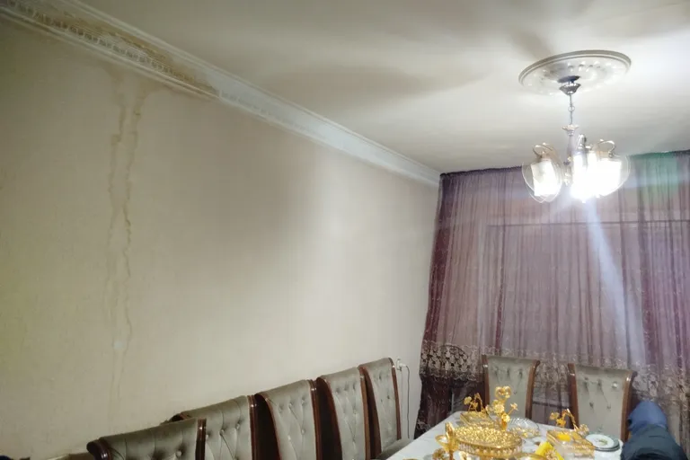 Сотувда 4 хонали квартира, 5 м²