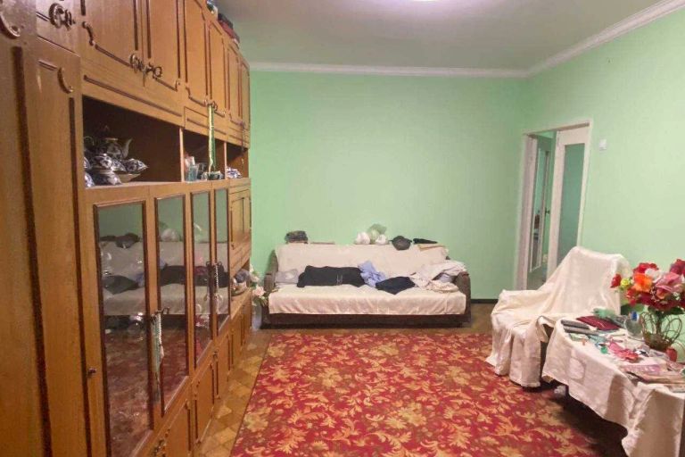 Сотувда 3 хонали квартира, 77 м²