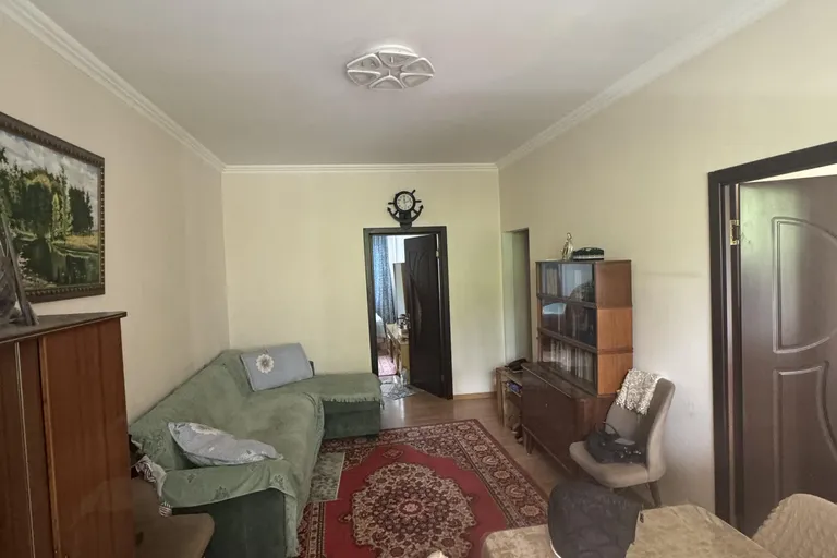 В продаже 2-комн. квартира, 50 м²