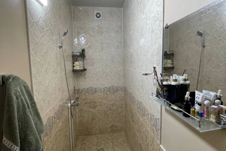 Дом, 200 м², 1 этаж, 6 сот.