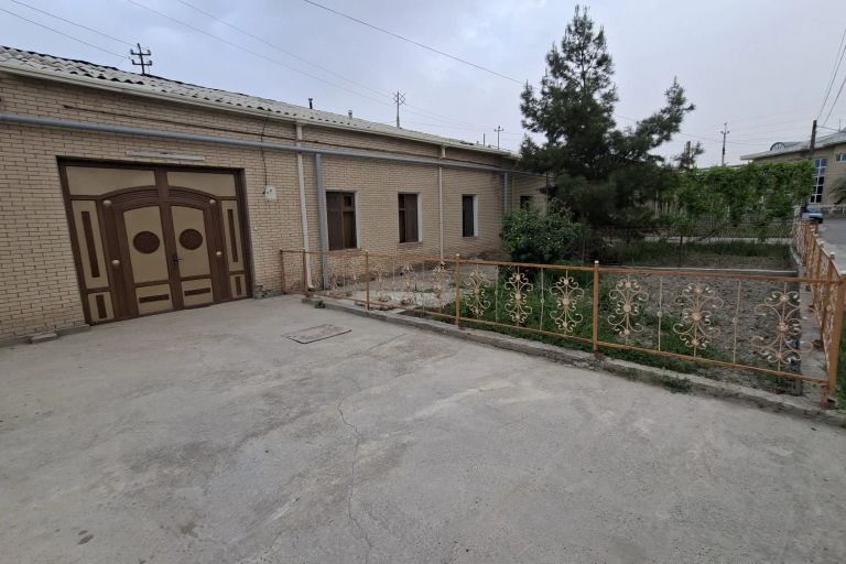 В продаже дом, 390 м², 1 этаж, 4,09 га