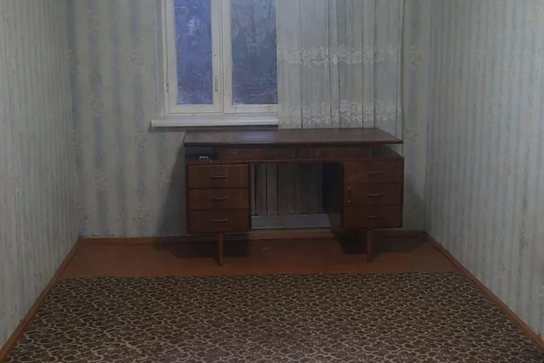 Сотувда 4 хонали квартира, 75 м²