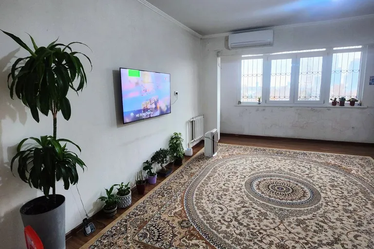 Сотувда 3 хонали квартира, 69 м²