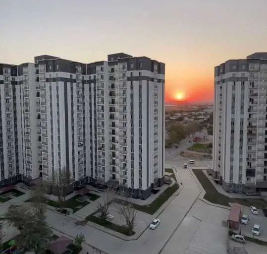Сотувда 4 хонали квартира, 72 м²