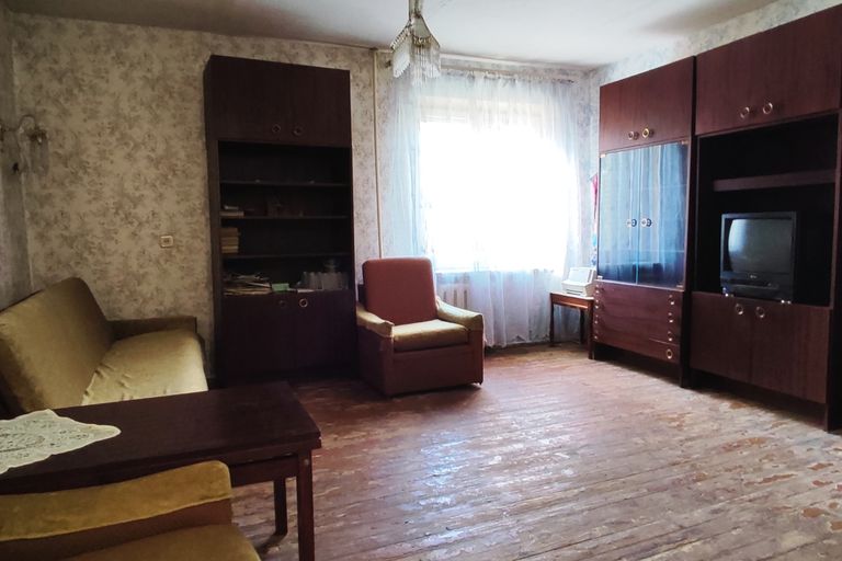 2-комн. квартира, 47 м², 3/5 этаж
