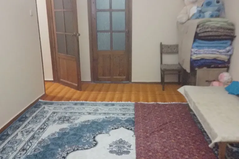 Сотувда 2 хонали квартира, 50 м²