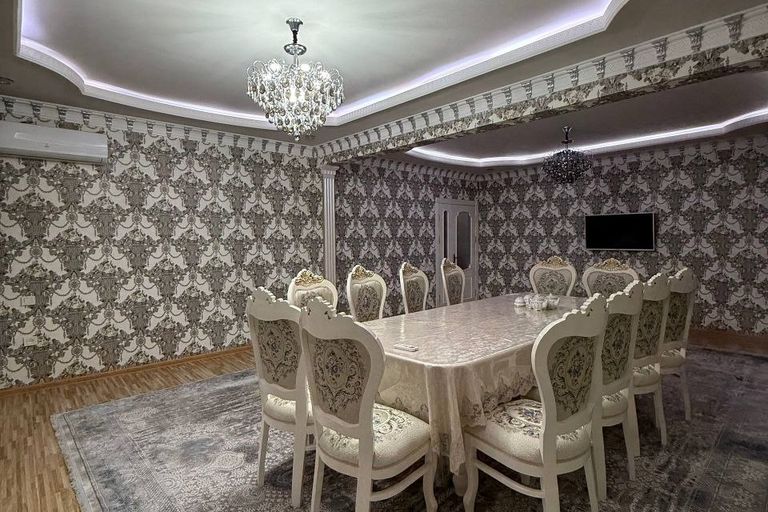 Сотувда 5 хонали квартира, 154 м²