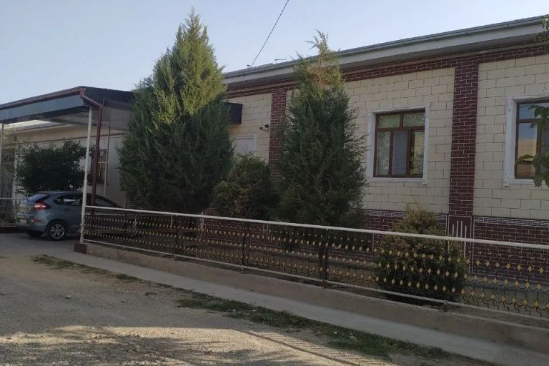 В продаже дом, 600 м², 1 этаж, 6 га