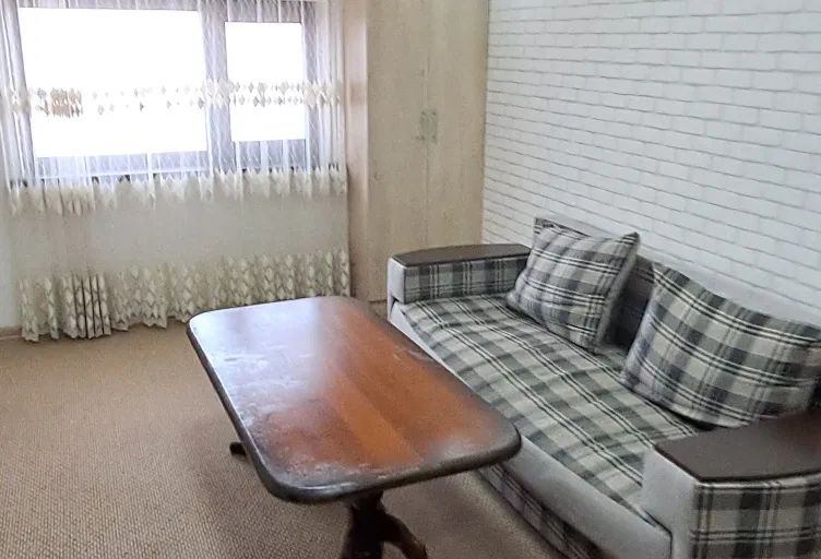 Сотувда 2 хонали квартира, 45 м²