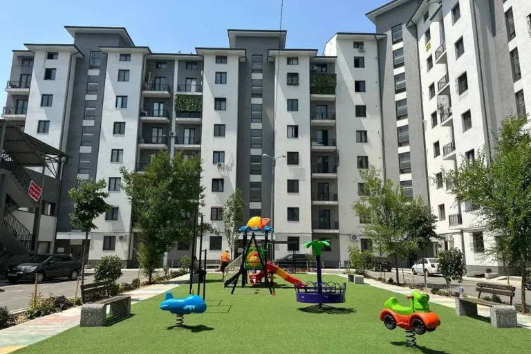 В продаже 4-комн. квартира, 92 м²