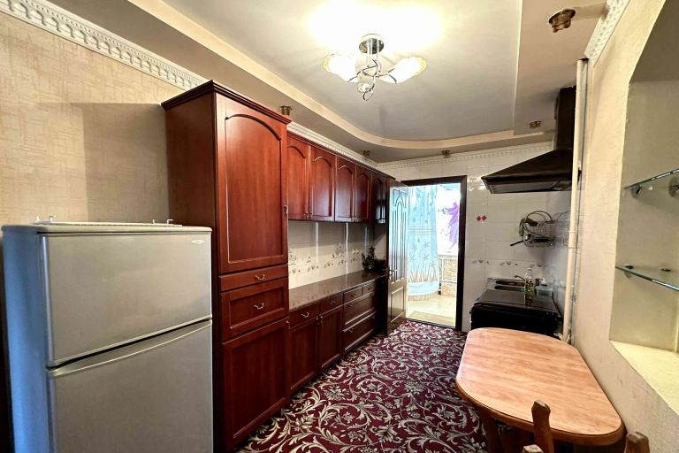 4+-комн. квартира, 97 м², 4/4 этаж