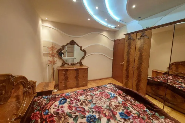 Сотувда 2 хонали квартира, 61 м²