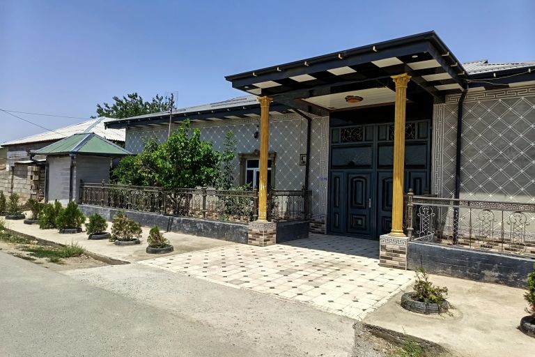 Дом, 600 м², 1 этаж, 6 сот.