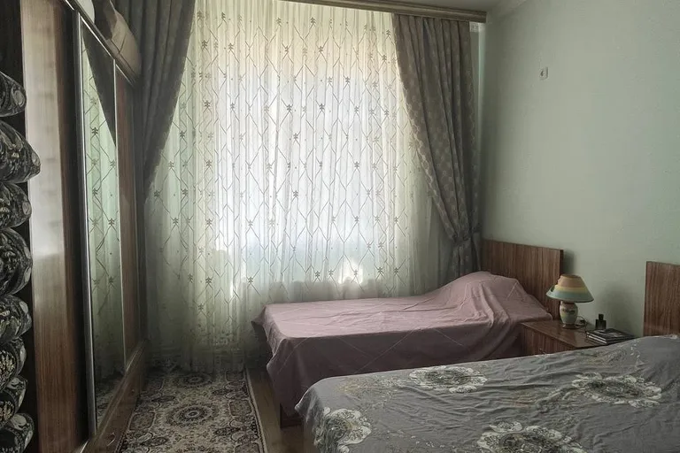 Сотувда 1 хонали квартира, 62 м²