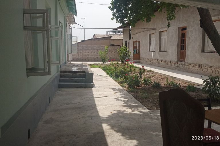 Сотувда уй, 582 м², 1 қаватли, 6 сот.