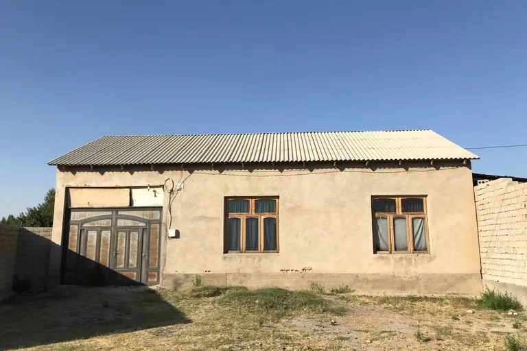 В продаже дом, 600 м², 1 этаж, 6 сот.
