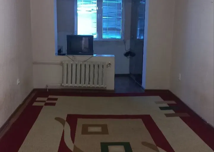 Сотувда 2 хонали квартира, 55 м²