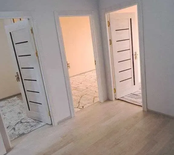 Сотувда 3 хонали квартира, 62 м²