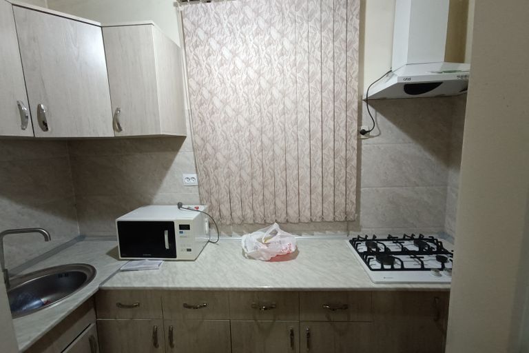 Сотувда 1 хонали квартира, 42 м²