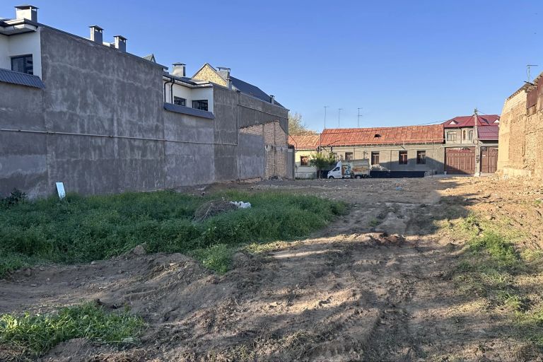 В продаже земля, 6 сот.