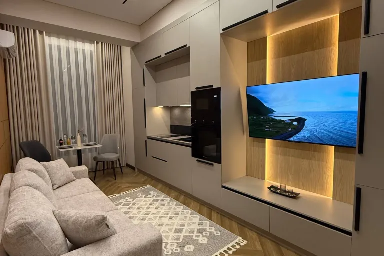 В продаже 2-комн. квартира, 42 м²