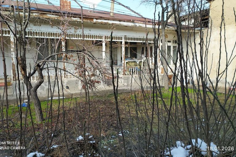 Сотувда уй, 130 м², 1 қаватли, 3,3 сот.