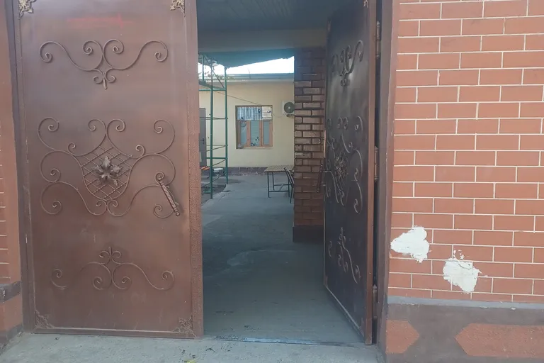 Сотувда уй, 250 м², 1 қаватли, 4 сот.