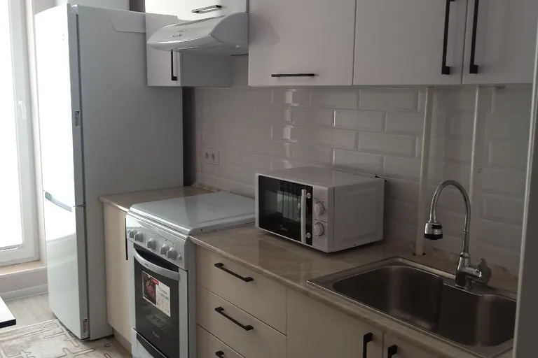 Сотувда 1 хонали квартира, 25 м²