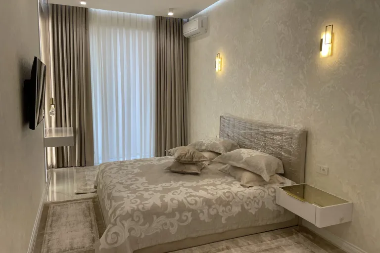Сотувда 2 хонали квартира, 70 м²