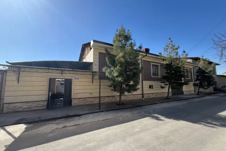 Сотувда уй, 450 м², 2 қаватли, 6,1 сот.