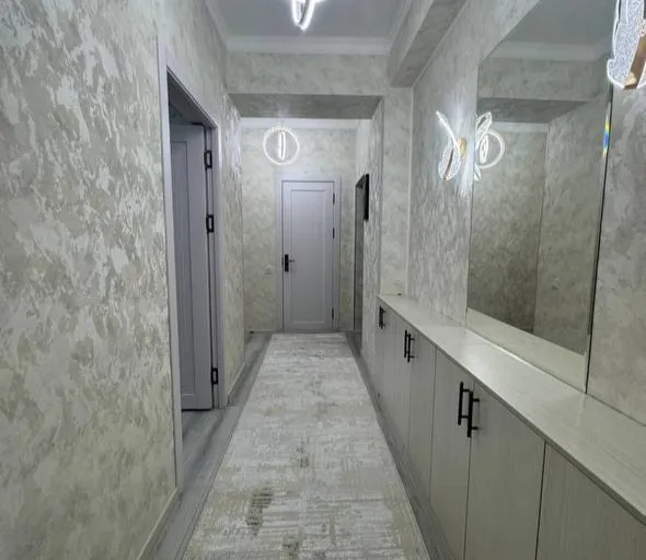 В продаже 2-комн. квартира, 72 м²