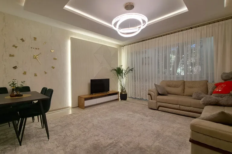 Сотувда 2 хонали квартира, 57 м²